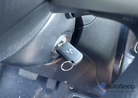 2020 Mitsubishi Mirage Es/Se z USA, uszkodzony, nr VIN ML32A3HJ3LH010566